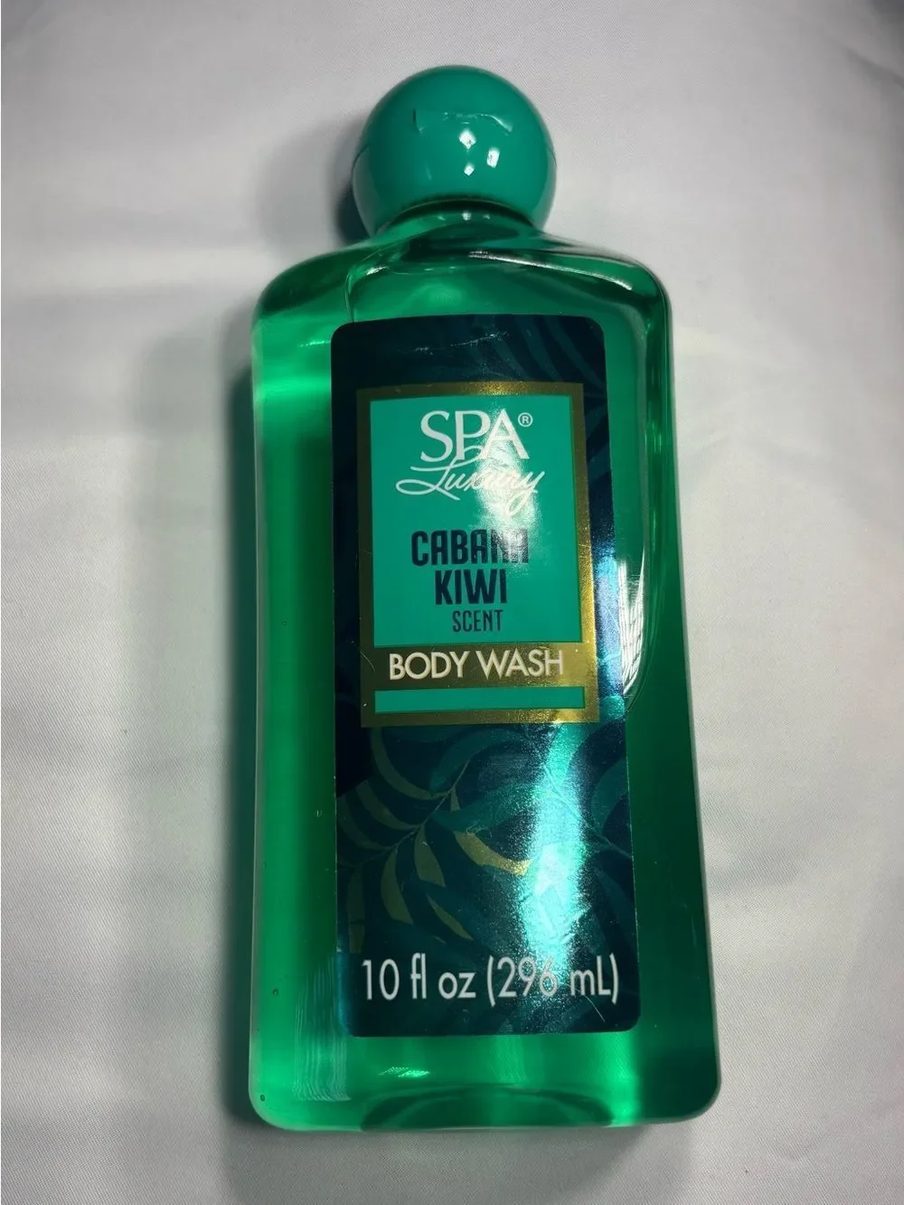 4 New Cabana Kiwi Body Care Set - Green